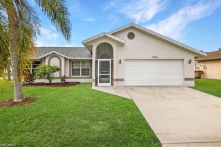 19378 Coraltree CT, Lehigh Acres, FL 33936