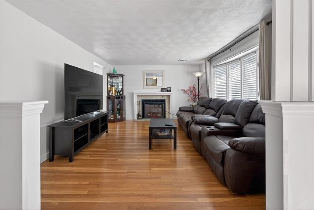 4 Park River Street, Needham, MA 02494