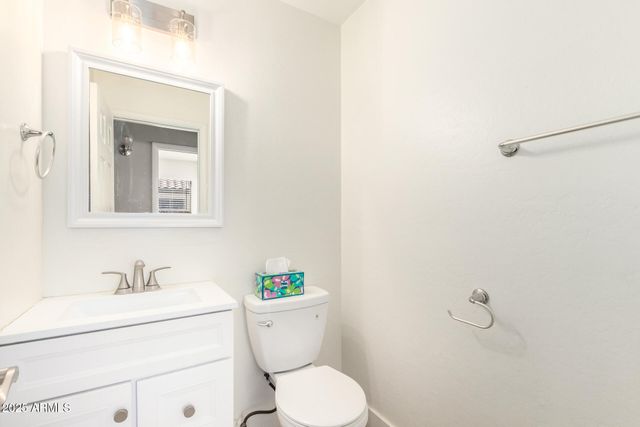 8836 W SALTER Drive, Peoria, AZ 85382