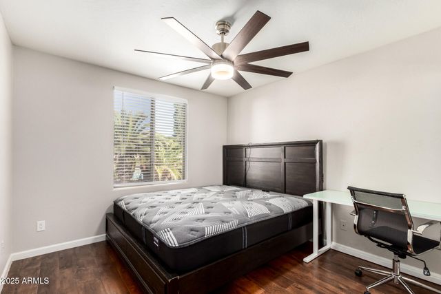 8836 W SALTER Drive, Peoria, AZ 85382