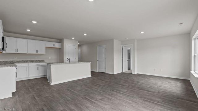 408 Jack Pine Street, Thomasville, NC 27360