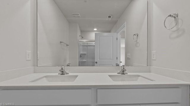 408 Jack Pine Street, Thomasville, NC 27360