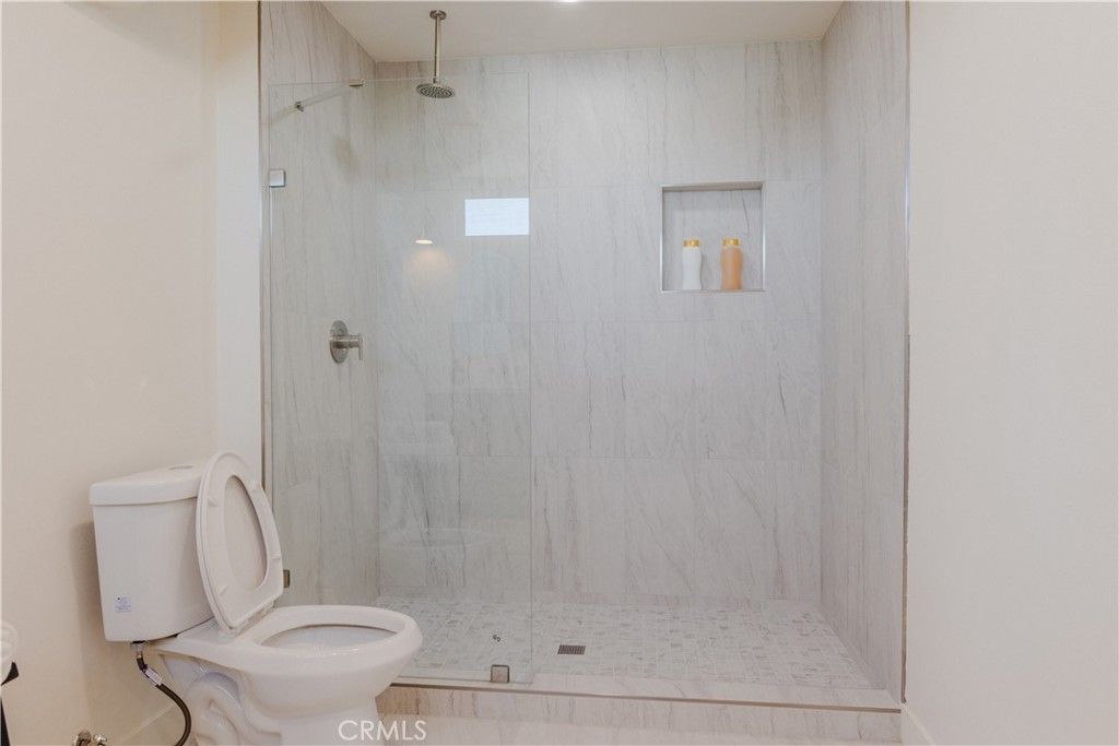 Image 12 of property listing at 6841 Millmark, Long Beach, CA 90805