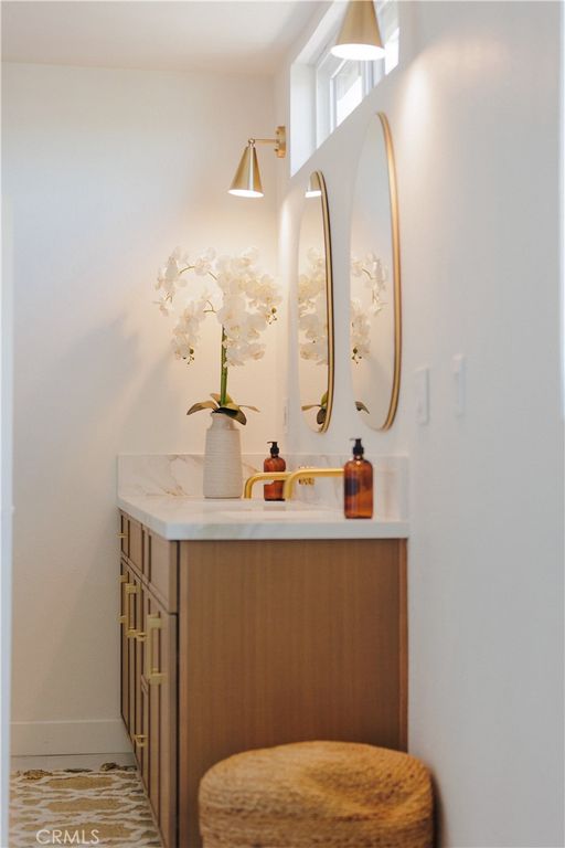 Image 15 of property listing at 6841 Millmark, Long Beach, CA 90805