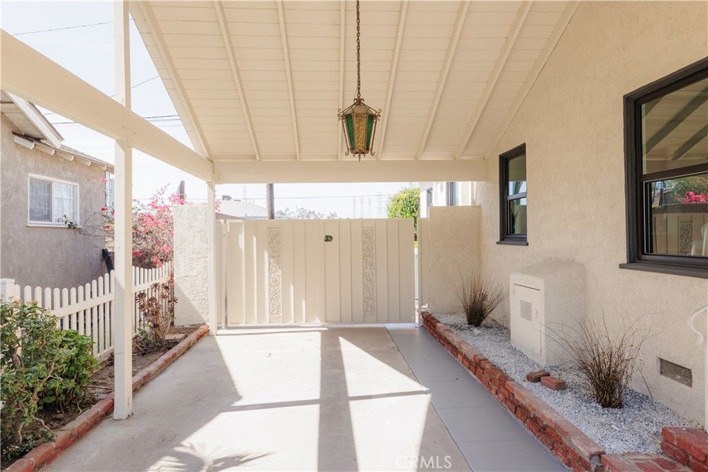 Image 19 of property listing at 6841 Millmark, Long Beach, CA 90805