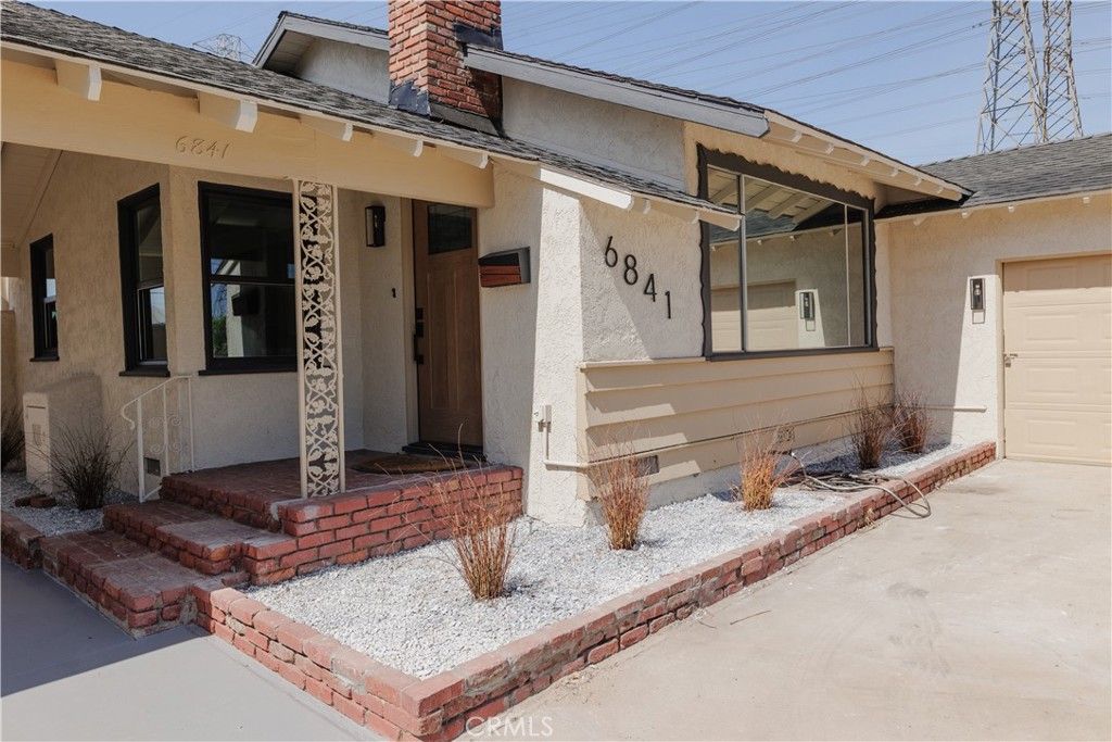 Image 21 of property listing at 6841 Millmark, Long Beach, CA 90805