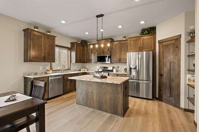 9951 14th Circle NE, Saint Michael, MN 55376