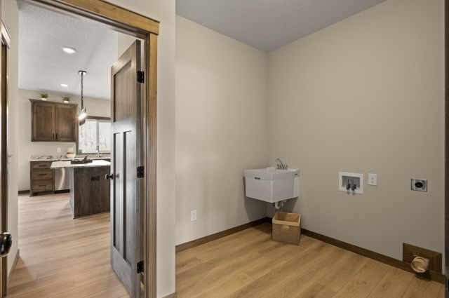 9951 14th Circle NE, Saint Michael, MN 55376