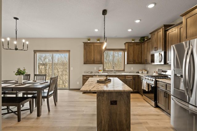 9951 14th Circle NE, Saint Michael, MN 55376