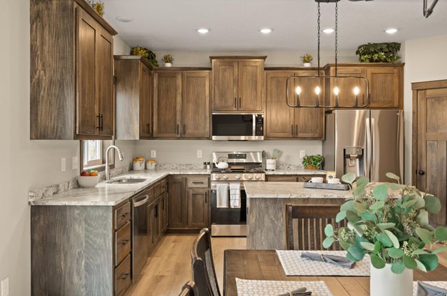 9951 14th Circle NE, Saint Michael, MN 55376