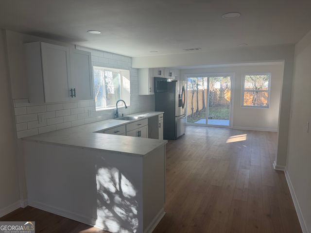 614 W 38th Street, Savannah, GA 31415