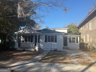 614 W 38th Street, Savannah, GA 31415
