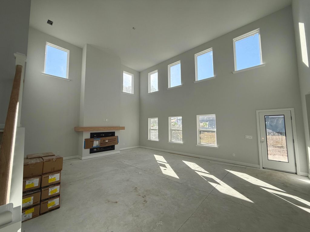 Image 11 of property listing at 5344 Bending Flats Way, Summerville, SC 29485