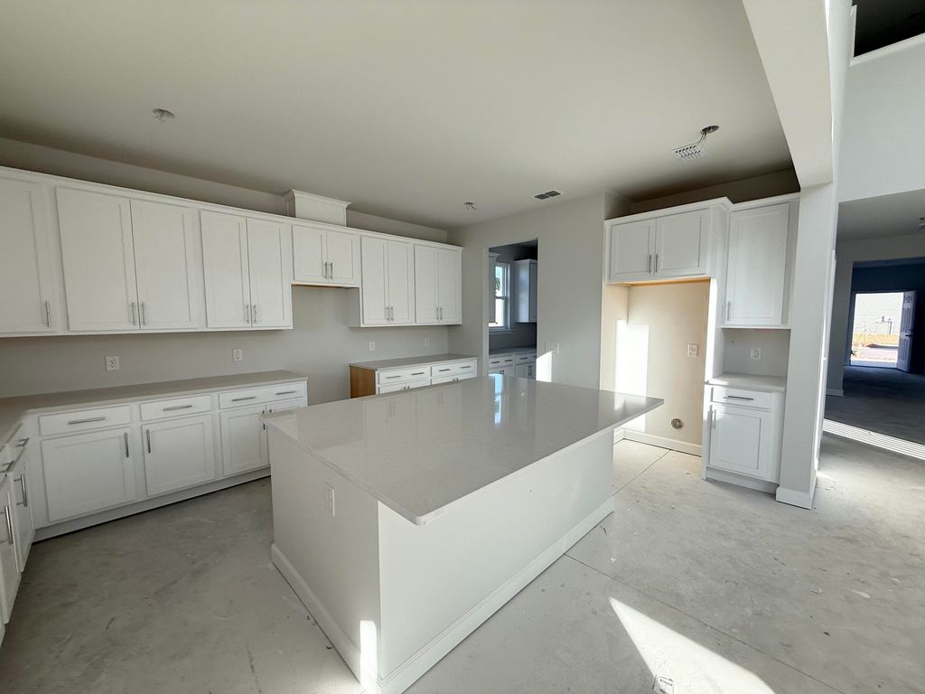 Image 18 of property listing at 5344 Bending Flats Way, Summerville, SC 29485