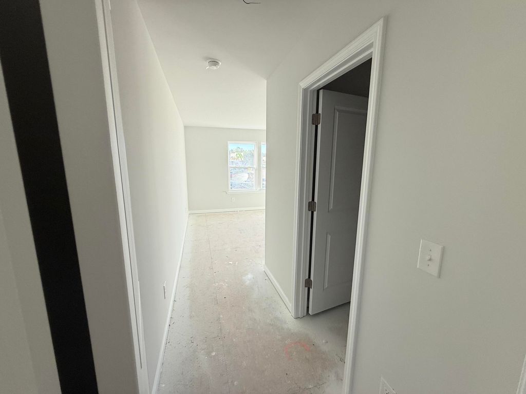 Image 24 of property listing at 5344 Bending Flats Way, Summerville, SC 29485