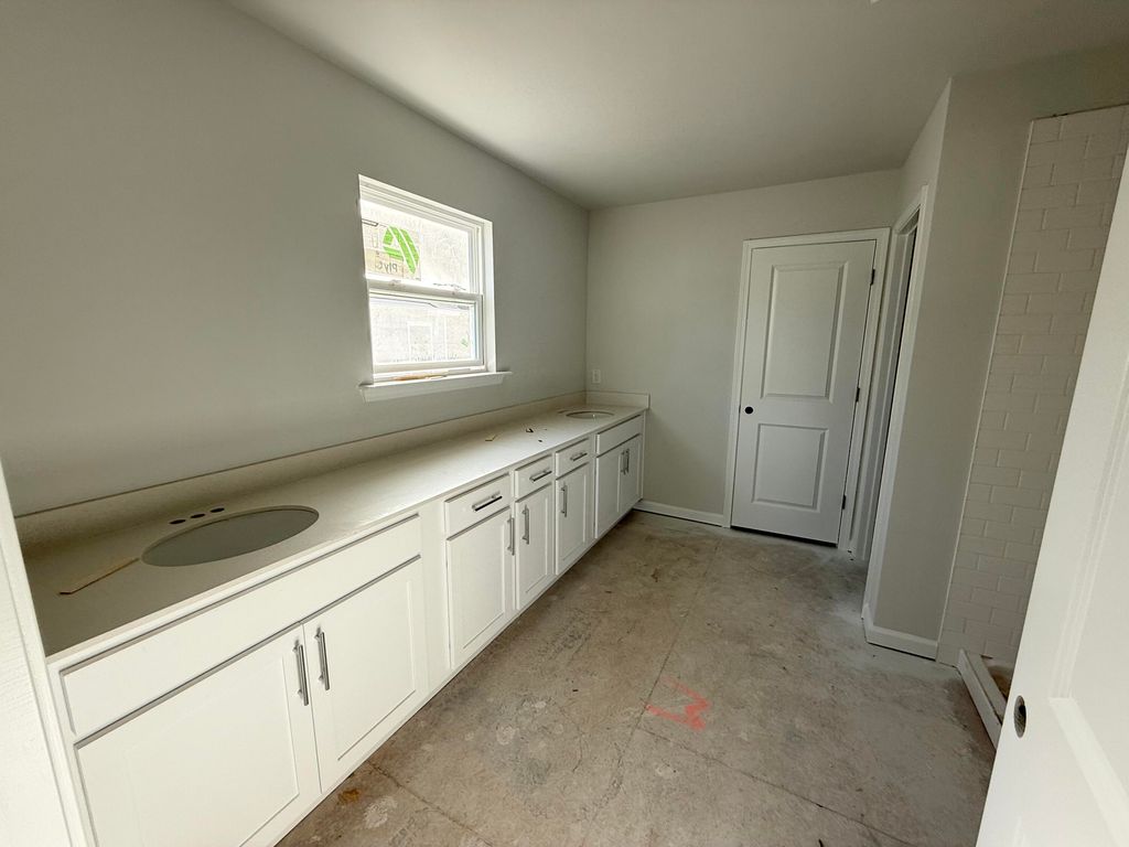 Image 34 of property listing at 5344 Bending Flats Way, Summerville, SC 29485