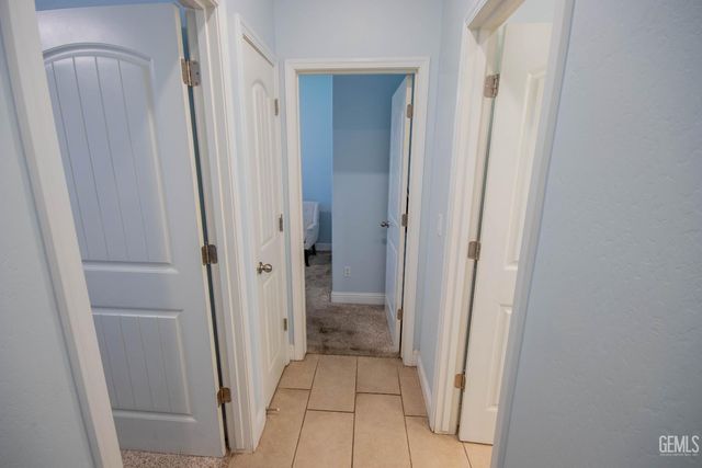 5404 Rivulet Run Court, Bakersfield, CA 93313