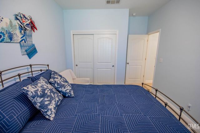 5404 Rivulet Run Court, Bakersfield, CA 93313