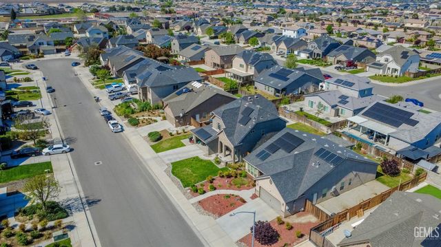 5404 Rivulet Run Court, Bakersfield, CA 93313