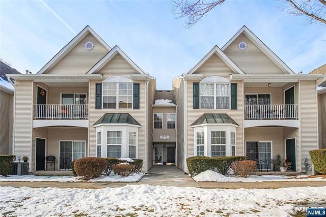 454 Cambridge Drive, Butler Borough, NJ 07405