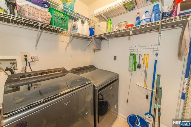 454 Cambridge Drive, Butler Borough, NJ 07405