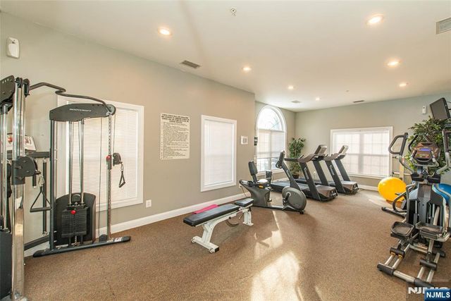 454 Cambridge Drive, Butler Borough, NJ 07405