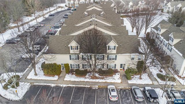 454 Cambridge Drive, Butler Borough, NJ 07405