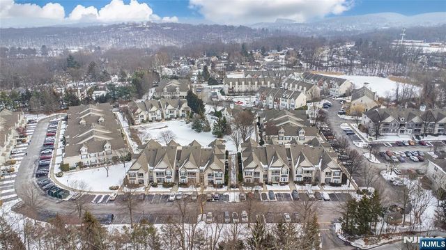 454 Cambridge Drive, Butler Borough, NJ 07405