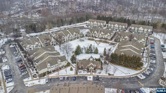 454 Cambridge Drive, Butler Borough, NJ 07405