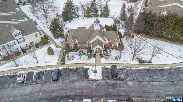 454 Cambridge Drive, Butler Borough, NJ 07405