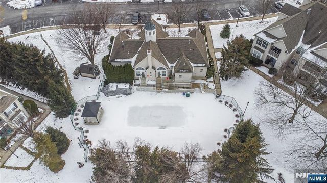 454 Cambridge Drive, Butler Borough, NJ 07405