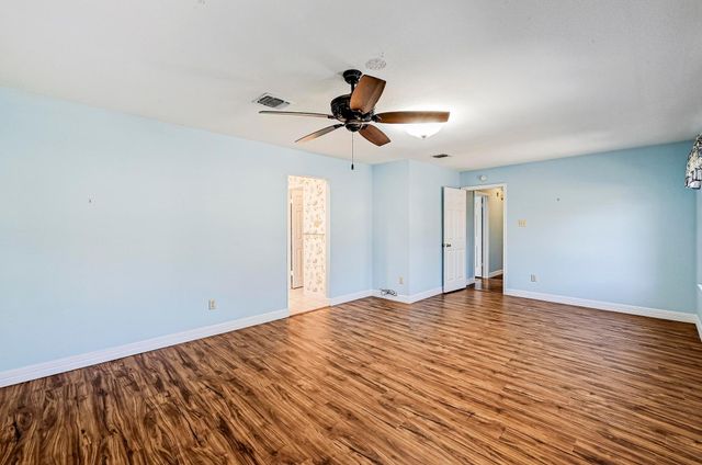 2817 Norfolk DR, Austin, TX 78745