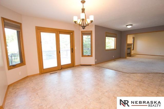 7500 S 36th Street, Lincoln, NE 68516