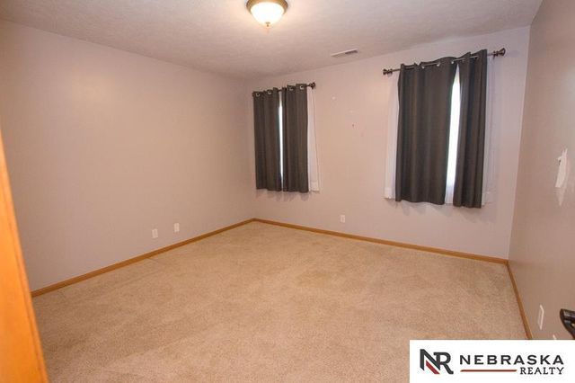 7500 S 36th Street, Lincoln, NE 68516