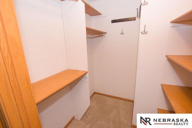 7500 S 36th Street, Lincoln, NE 68516