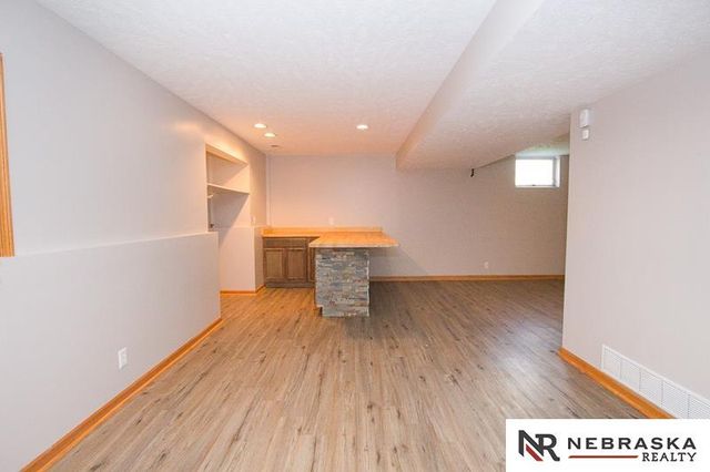 7500 S 36th Street, Lincoln, NE 68516