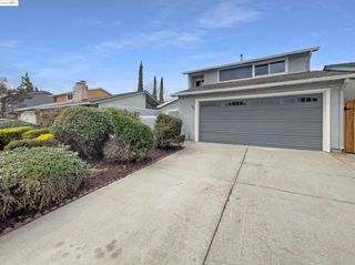 883 Calle De Verde, San Jose, CA 95136