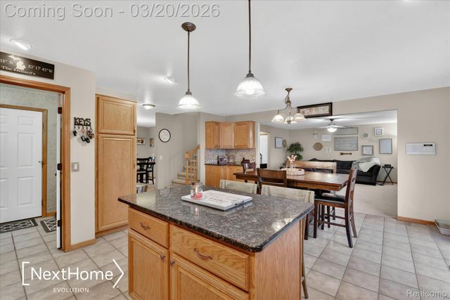 27078 Brookview Court, Brownstown Charter Township, MI 48134