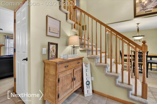 27078 Brookview Court, Brownstown Charter Township, MI 48134