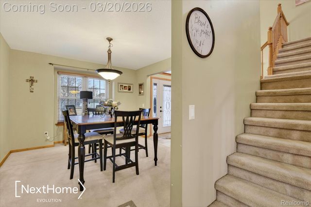 27078 Brookview Court, Brownstown Charter Township, MI 48134