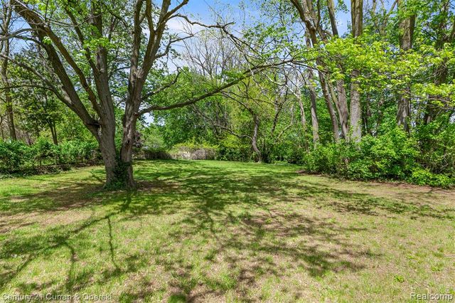 24128 Wick Road, Taylor, MI 48180