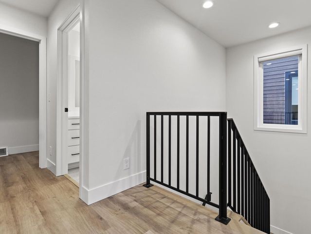 4192 E Lake Vista BOULEVARD, Oak Creek, WI 53154