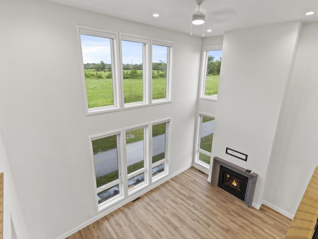 4192 E Lake Vista BOULEVARD, Oak Creek, WI 53154