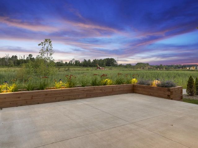 4192 E Lake Vista BOULEVARD, Oak Creek, WI 53154