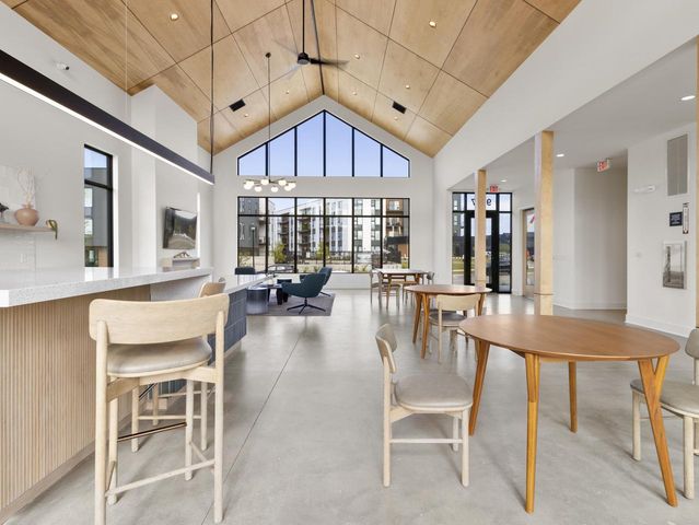 4192 E Lake Vista BOULEVARD, Oak Creek, WI 53154