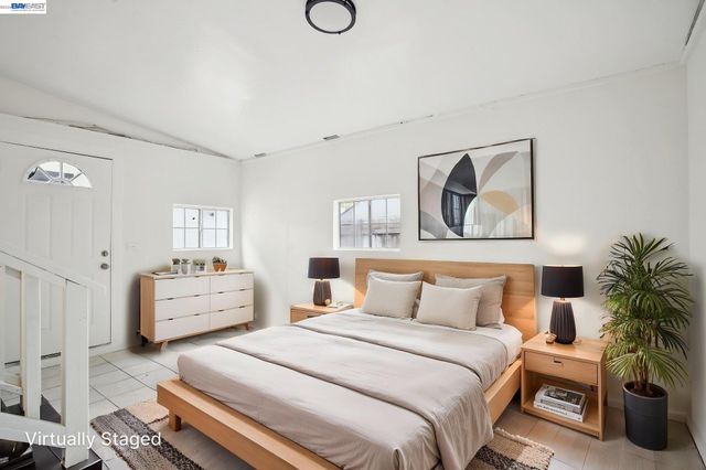 1130 61St Ave, Oakland, CA 94621