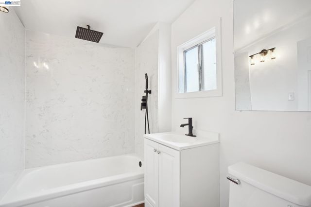 1130 61St Ave, Oakland, CA 94621