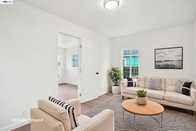 1130 61St Ave, Oakland, CA 94621