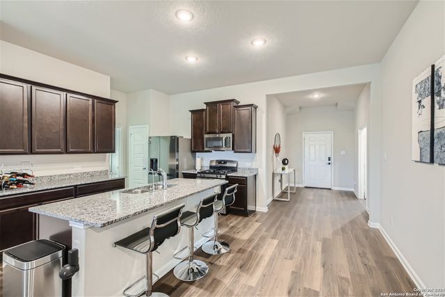 7010 FLINT CYN, San Antonio, TX 78253