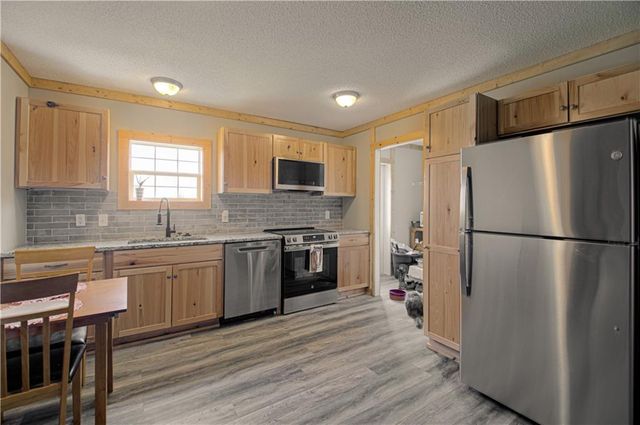 139 SW 1521st Road, Kingsville, MO 64061